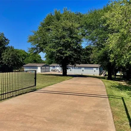 Buy this 4 bed house on 1313 Oak Hill Dr in Seven Points, Texas