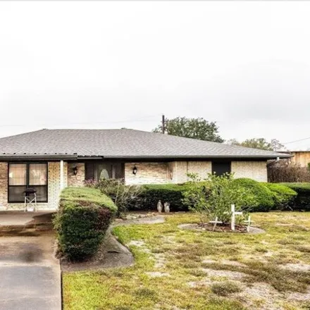 Buy this 3 bed house on 5053 Old Highway 87 in Orange, TX 77632
