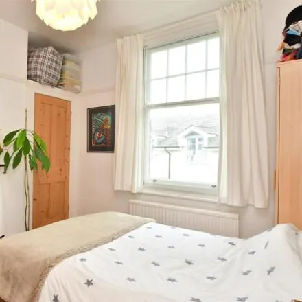 Image 7 - Middle Road, Brighton, BN1 6SR, United Kingdom - Townhouse for sale
