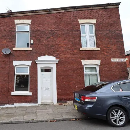 Rent this 2 bed townhouse on Pritchard Street in Blackburn, BB2 3PF