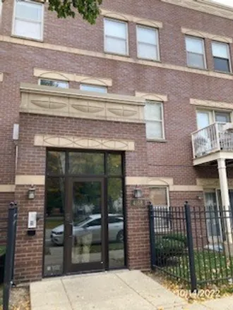 Buy this 2 bed house on 4162 South Drexel Boulevard in Chicago, IL 60615