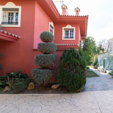 Image 5 - Marbella, Andalusia, Spain - House for sale
