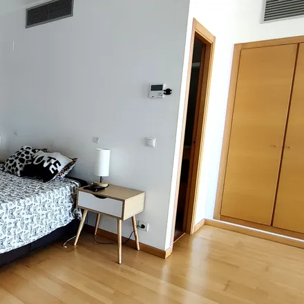 Rent this 1 bed apartment on Avenida de las Jacarandas in 46035 Burjassot, Spain