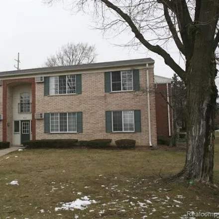 Rent this 2 bed condo on 447 Miller Avenue in Rochester, MI 48307