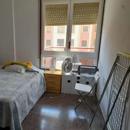 Image 7 - Bonpreu, Carrer de Pi i Margall, 08025 Barcelona, Spain - Room for rent