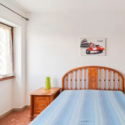 Image 7 - Via Filippo Serafini 4, 00173 Rome RM, Italy - Room for rent
