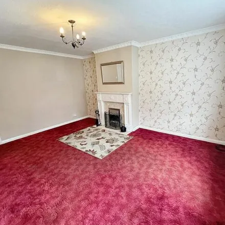 Image 5 - Tyrone Road, Stockton-on-Tees, TS19 7JW, United Kingdom - House for sale