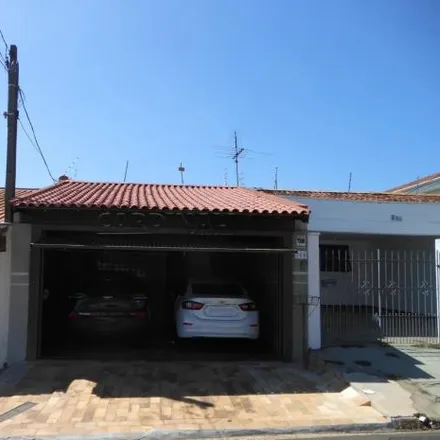Buy this 3 bed house on Rua Jorge Tibiriça in Jardim Centenário, São Carlos - SP