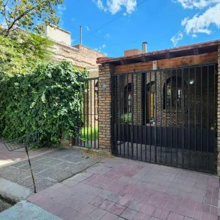 Buy this 4 bed house on Jorge O'Brien 368 in Distrito San José, 5501 Mendoza