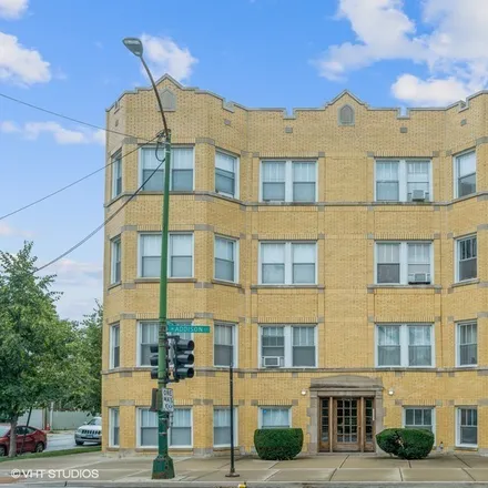 Rent this 2 bed condo on 4201-4203 West Addison Street in Chicago, IL 60641