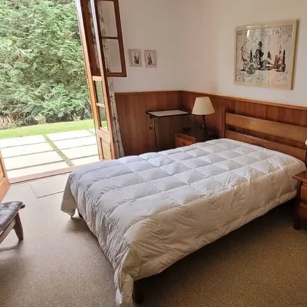 Rent this 3 bed townhouse on Campos do Jordão in Região Metropolitana do Vale do Paraíba e Litoral Norte, Brazil