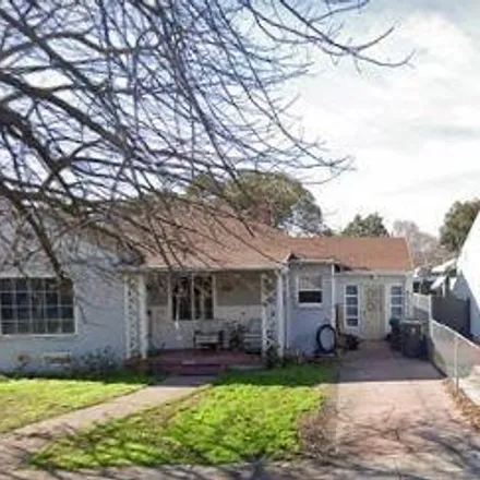 Buy this 2 bed house on 1005 Carlton Avenue in Stockton, CA 95204