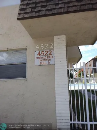Buy this 2 bed condo on 4524 Southwest 54th Street in Hollywood, FL 33314
