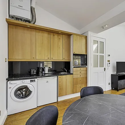 Image 6 - 22 Goodge Place, London, W1T 4LX, United Kingdom - Apartment for rent