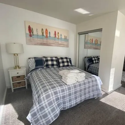 Rent this 1 bed apartment on University of Wisconsin-Oshkosh in 800 Algoma Boulevard, Oshkosh