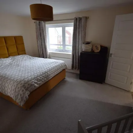Rent this 3 bed apartment on Leading Labels in Quadrant Road, Hanley