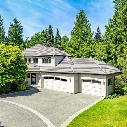 Buy this 4 bed house on 7243 Southeast 29th Street in Mercer Island, WA 98040