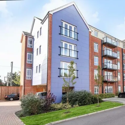 Buy this 2 bed apartment on Chadwick Road in Langley, SL3 7FU