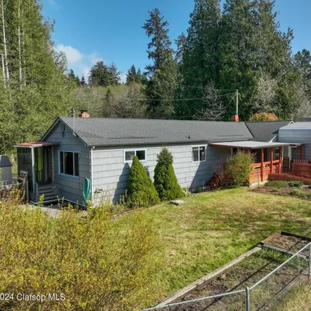 Buy this 3 bed house on 35180 Laila Lane in Clatsop County, OR 97103
