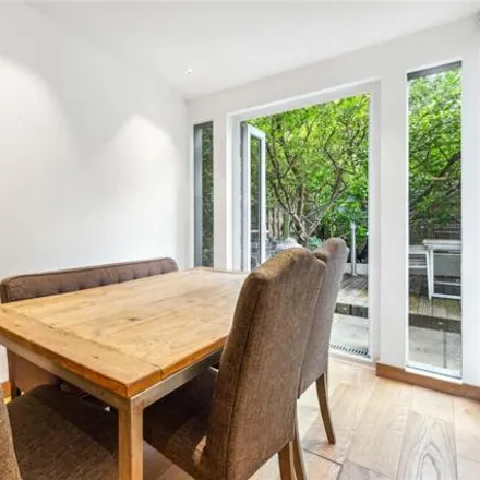 Image 3 - 48 St Luke's Road, London, W11 1AX, United Kingdom - Townhouse for rent