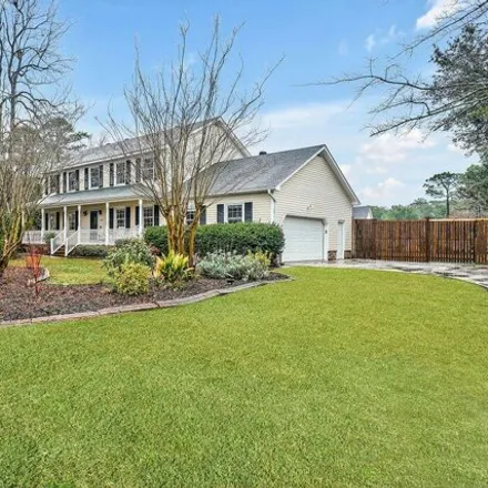 Image 2 - 1213 Pine Valley Drive, Wilmington, NC 28409, USA - House for sale