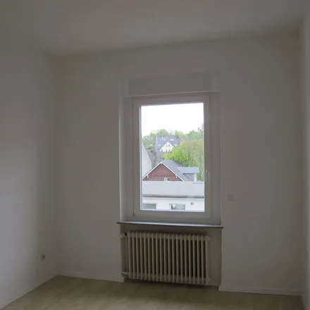 Image 2 - Gräfrather Straße 31, 42329 Wuppertal, Germany - Apartment for rent