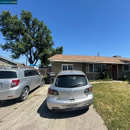 Buy this 3 bed house on 1119 Latimer Avenue in Stanislaus County, CA 95351