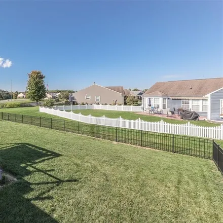 Image 7 - 744 Hummingbird Drive, Brownsburg, IN 46112, USA - House for sale