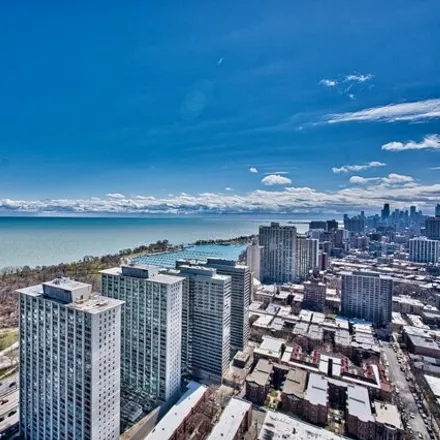 Image 2 - The New York Private Residences, 3660 North Lake Shore Drive, Chicago, IL 60613, USA - Condo for rent