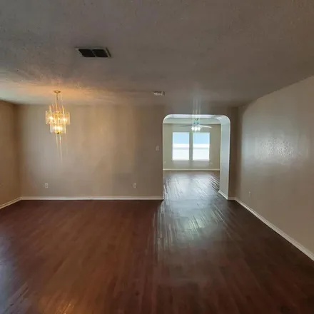 Image 3 - 377 Sandlewood Lane, Cedar Hill, TX 75104, USA - Apartment for rent