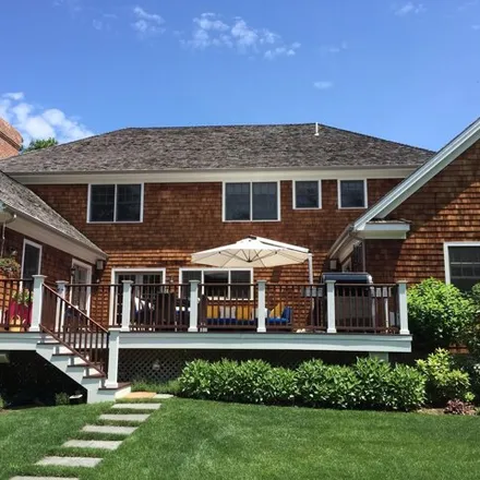 Rent this 5 bed house on 13 Dering Lane in Northwest Harbor, Suffolk County