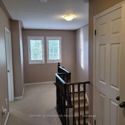 Image 9 - 19 Duncan Avenue, Brantford, ON N3T 0G8, Canada - Apartment for rent