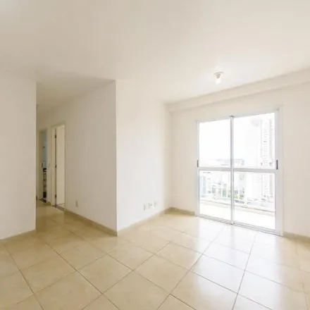 Rent this 2 bed apartment on Rua Francisco Teodoro in Centro, Campinas - SP
