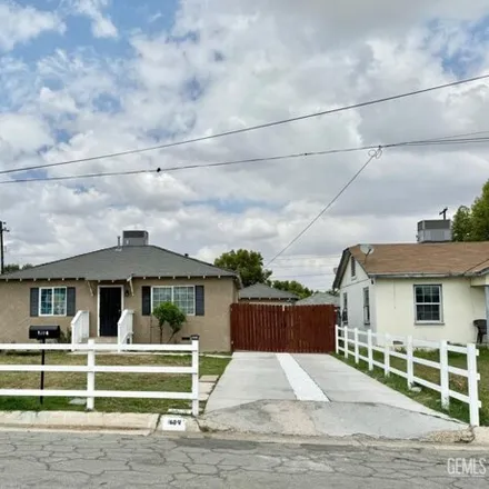 Buy this 2 bed house on 1612 El Ralfo Drive in Bakersfield, CA 93304