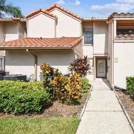 Buy this 2 bed condo on 1999 Waterview Way in Polk County, FL 33884
