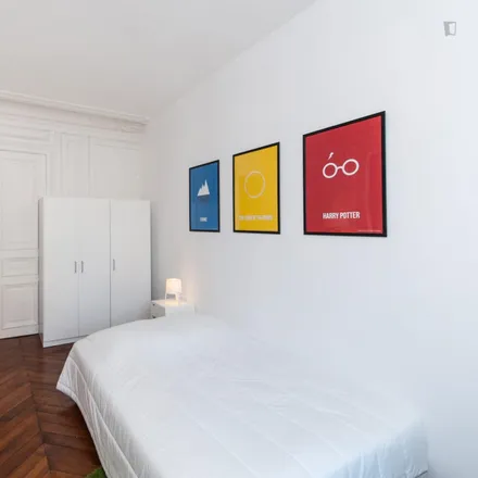 Rent this 5 bed room on 46 Boulevard Voltaire in 75011 Paris, France