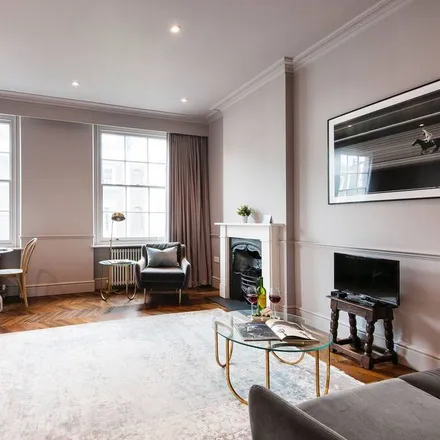 Rent this 1 bed apartment on London in W2 6DT, United Kingdom