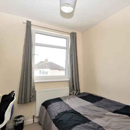 Image 8 - 102b Lower House Crescent, Bristol, BS34 7DL, United Kingdom - Apartment for rent