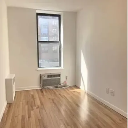 Rent this 2 bed apartment on 1323 3rd Avenue in New York, NY 10021
