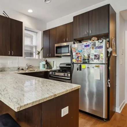 Image 3 - 1253 North Rockwell Street, Chicago, IL 60647, USA - House for sale