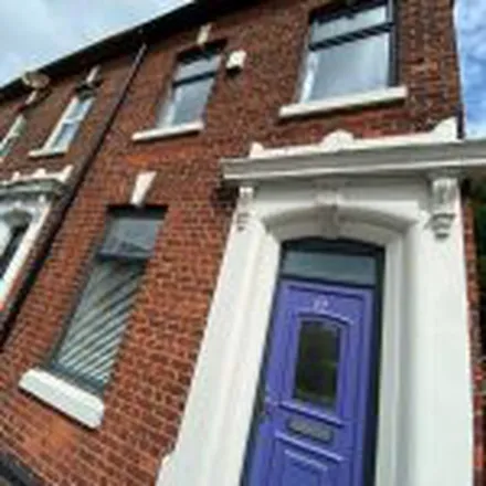 Rent this 4 bed apartment on 17 St George's Road in Preston, PR1 6BU