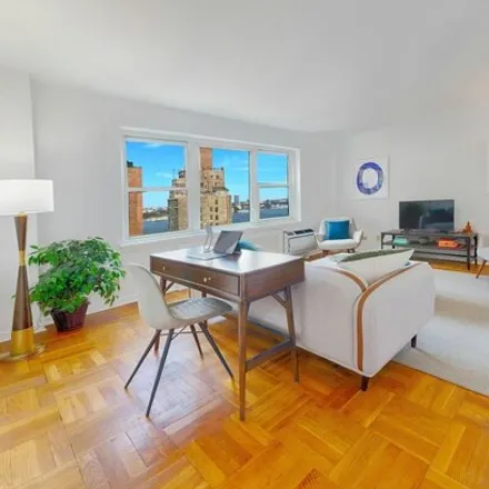 Buy this studio townhouse on 306 West 73rd Street in New York, NY 10023