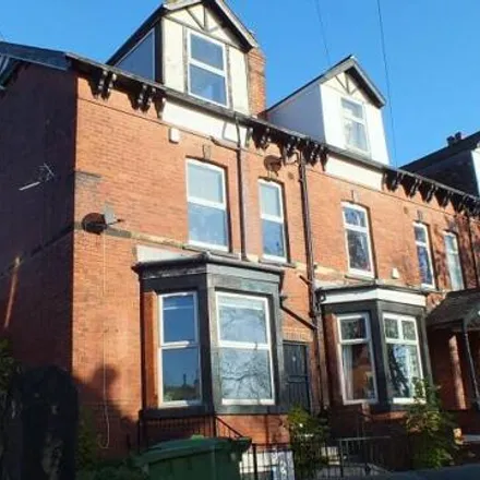 Rent this 4 bed townhouse on 32 Chestnut Avenue in Leeds, LS6 1BA