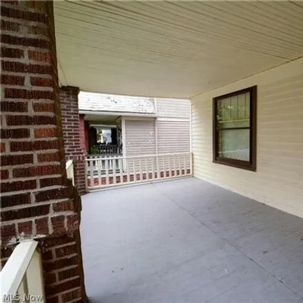 Image 3 - 1722 Glenmont Road, Cleveland Heights, OH 44118, USA - House for sale