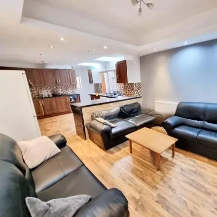 Rent this 8 bed townhouse on 70 Alton Road in Selly Oak, B29 7DX