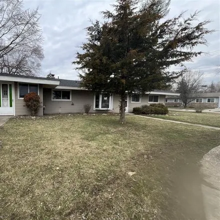Buy this 3 bed house on 19576 McGill Street in Roseville, MI 48066