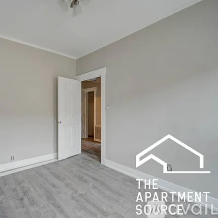 Image 4 - 6519 N Newgard Ave, Unit 3E - Apartment for rent