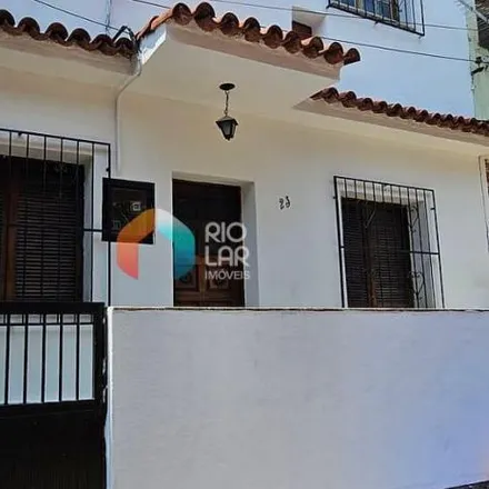 Buy this 3 bed house on Classe em Cooperação do 14o. DSUP in Rua Doutor Garnier, Rocha