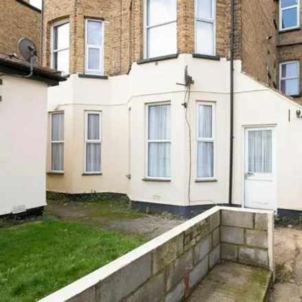 Image 2 - Clifton Lodge, Norfolk Road, Cliftonville West, Margate, CT9 2HU, United Kingdom - Apartment for sale