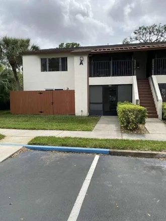 Buy this 2 bed condo on 617 Ridge Club Drive in Melbourne, FL 32934